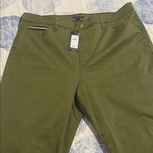 Tommy Hilfiger Olive Green Men's Pants - Picture 1 of 4